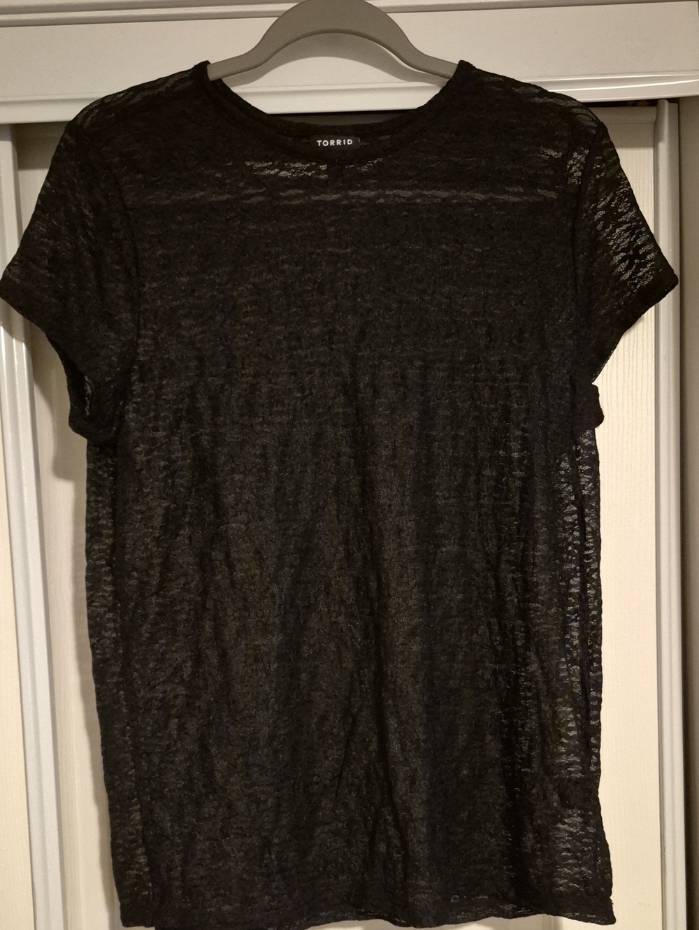 torrid Size 0 Black Lacy Short Sleeve Crew Tee